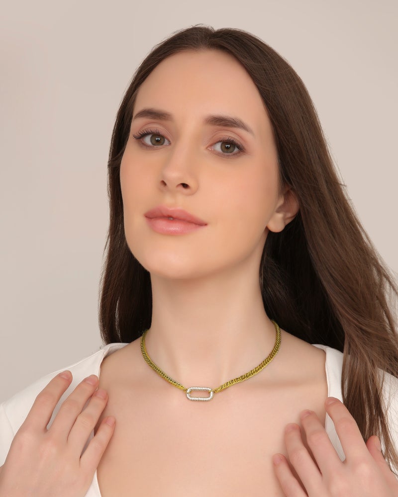 TAAHIRA Oval Shape Studded Chain Necklace - Image 4